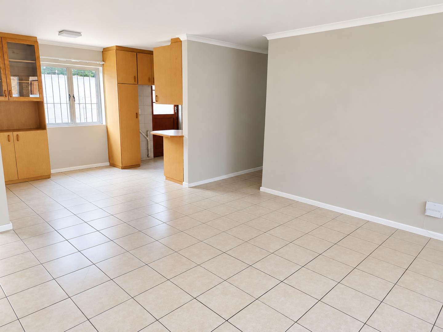 769788_Bright_Neutral_Open-Plan_Apartment_Interior.png