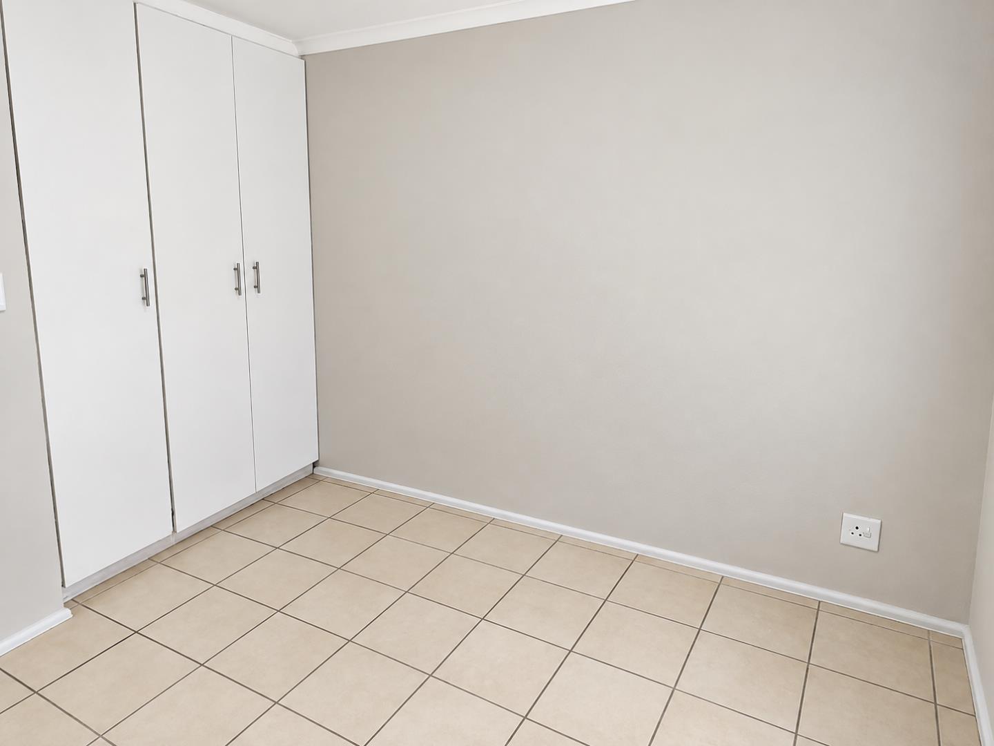 769798_Minimalist_Wardrobe_Room_Corner.png